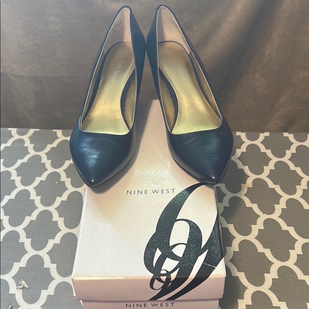 Nine West Black High Heel Pumps